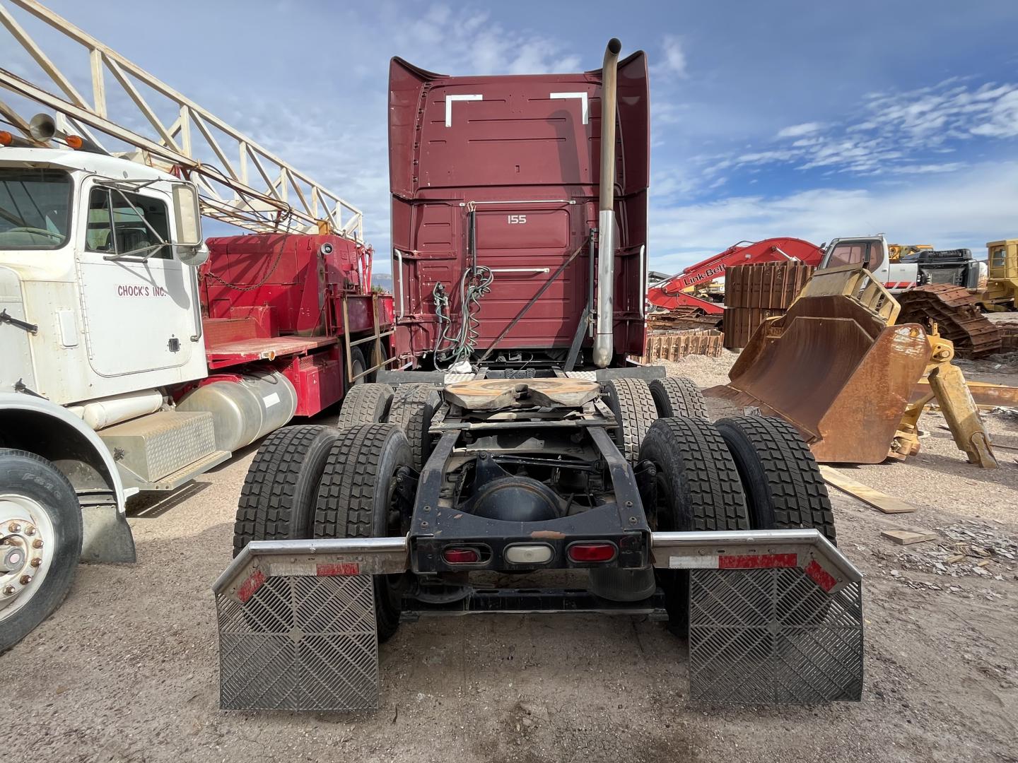 ./imagenes/INVOICE/2019/17172/TRACTOCAMION VOLVO VNL 6X4 (4).JPG